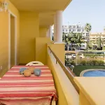 Modern Apartment *